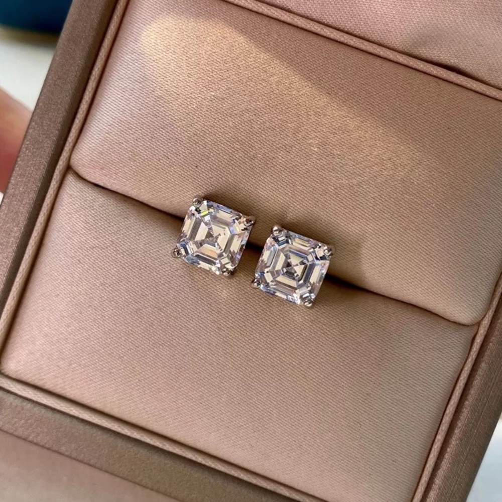 1.5ct Asscher Earrings - Picture 3 of 12